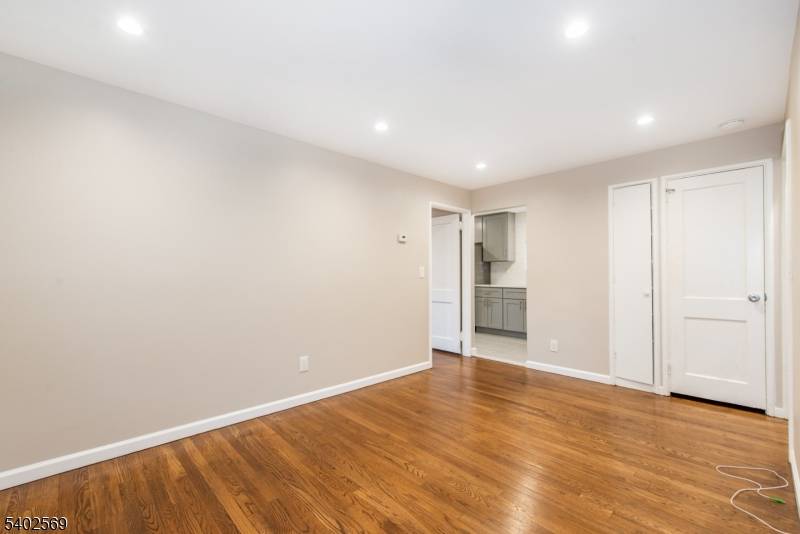 Little Ferry Boro, NJ 07643,189 Washington Ave