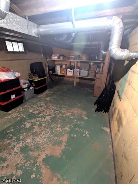 Rahway City, NJ 07065,726 W Milton Ave #1