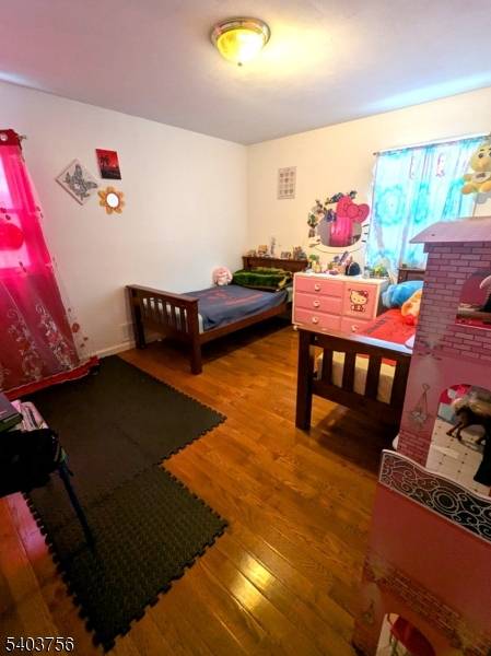 Rahway City, NJ 07065,726 W Milton Ave #1