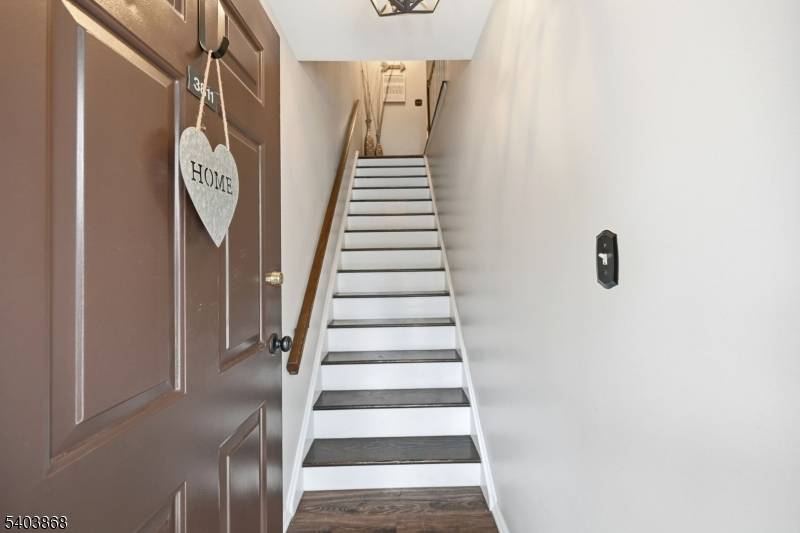 Mahwah Twp., NJ 07430,3811 Melville Ct