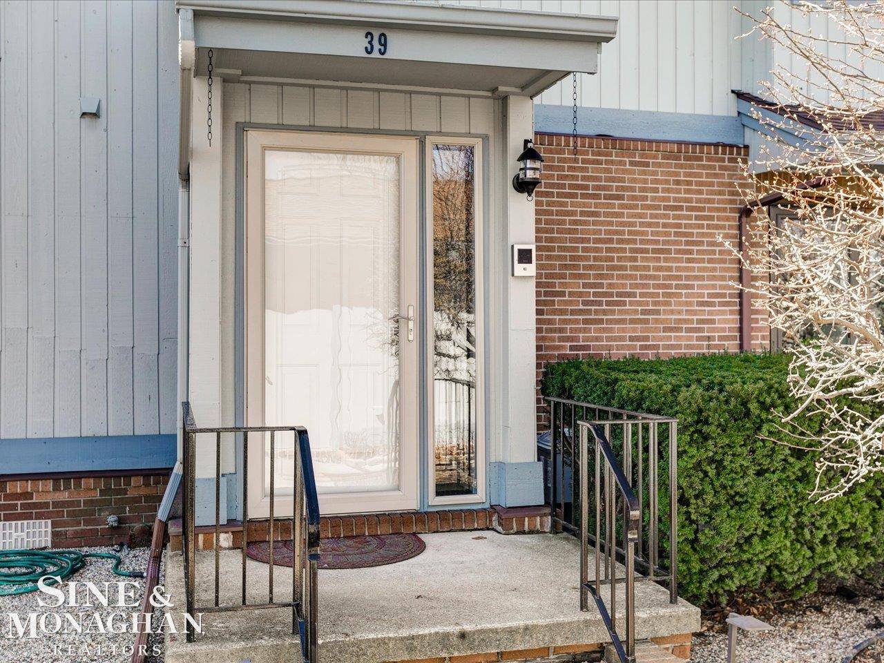 Saint Clair, MI 48079,1715 River Rd. 39 RD