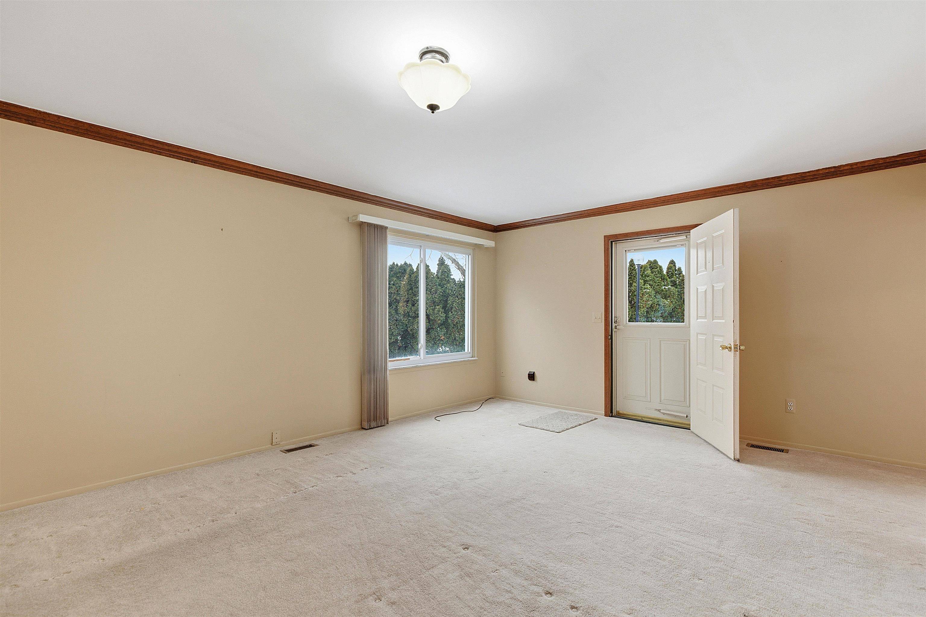 New Baltimore, MI 48047,31603 Breezeway ST