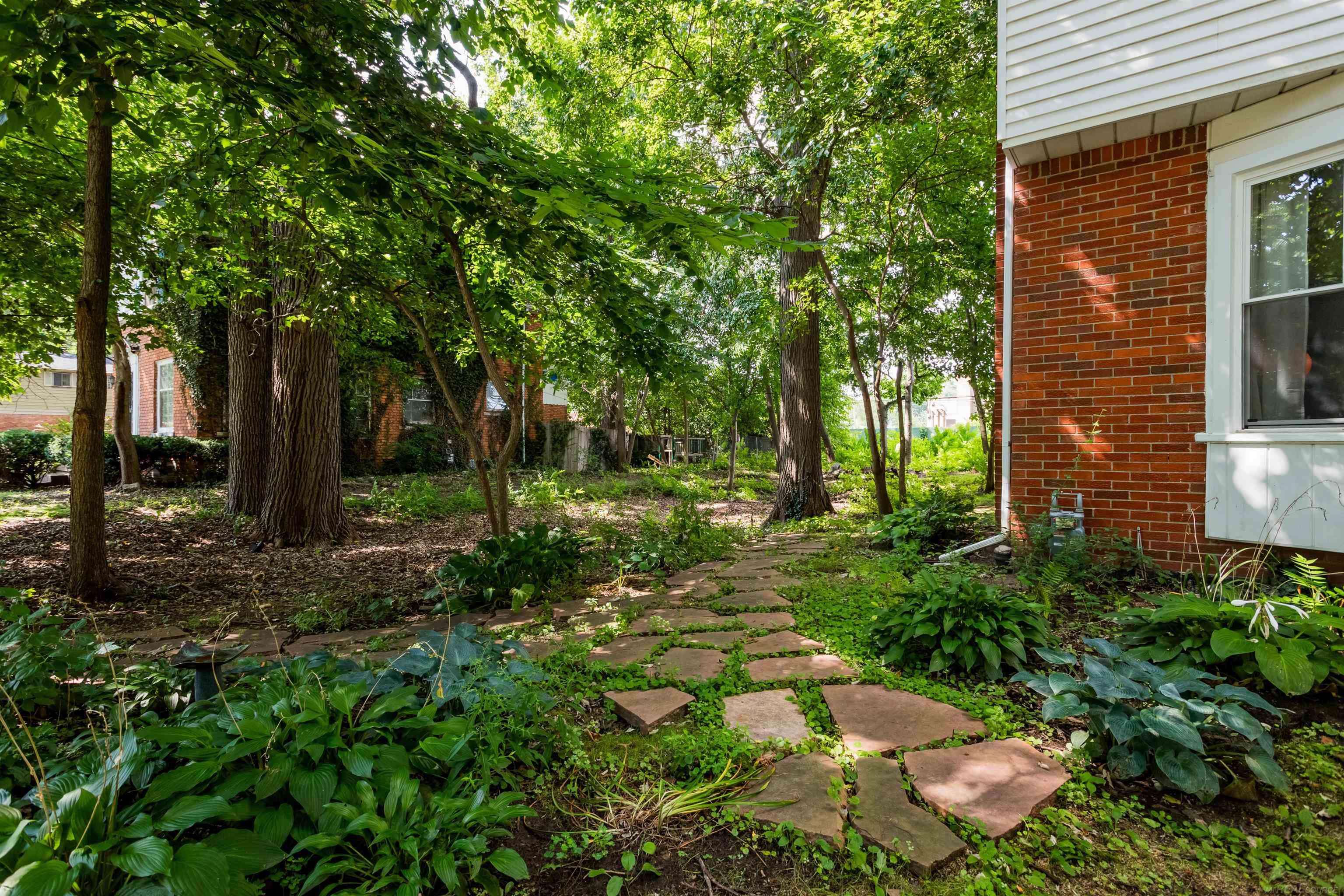 Detroit, MI 48203,2444 Woodstock DR