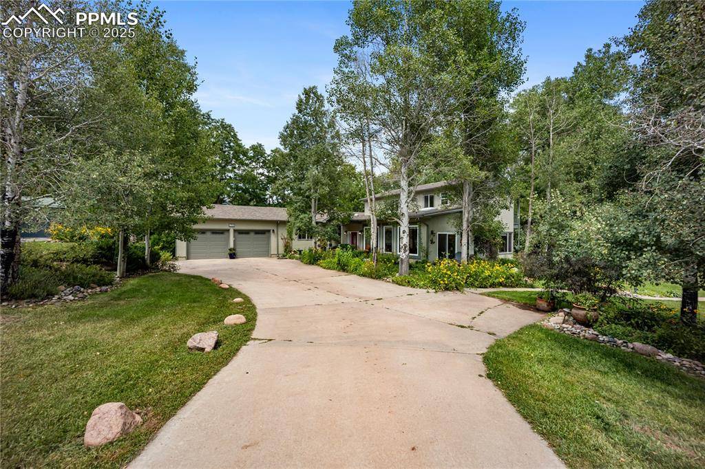 Beulah, CO 81023,8695 Pine DR