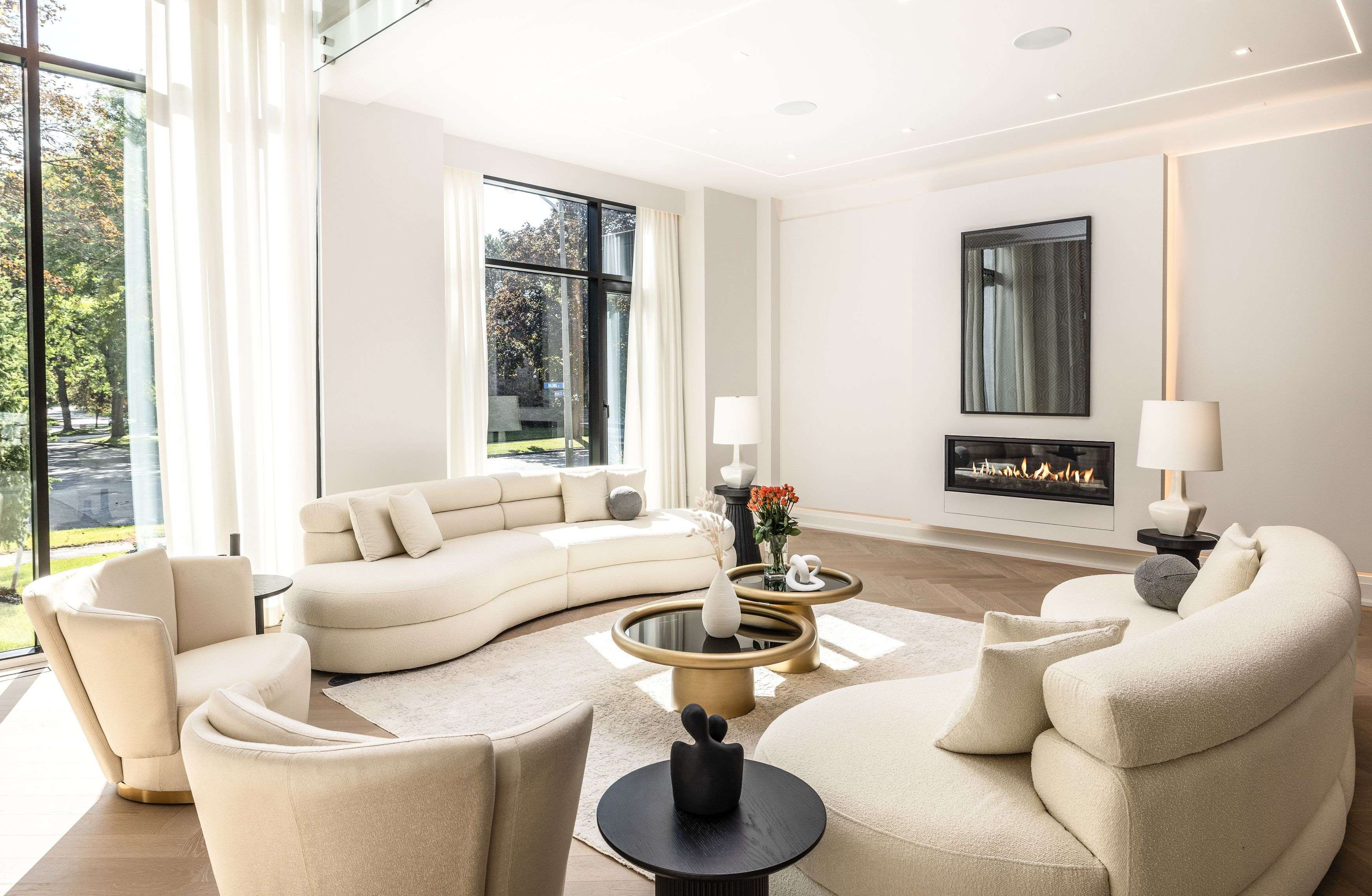 Toronto C12, ON M2P 1Y7,8 Balding CT