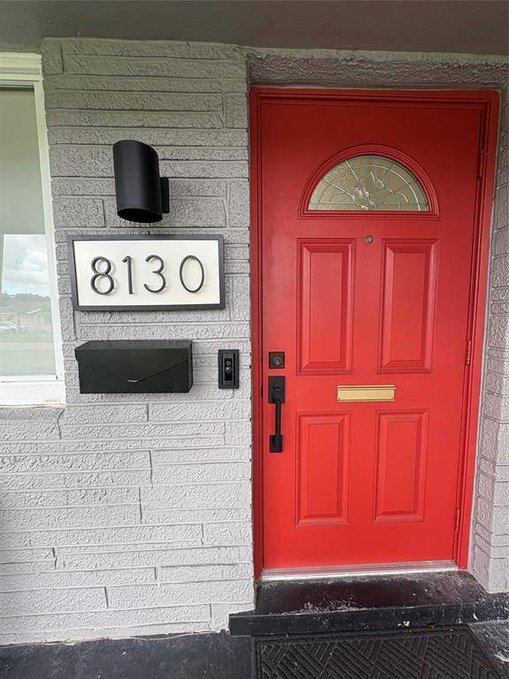 Pembroke Pines, FL 33024,8130 NW 13th St