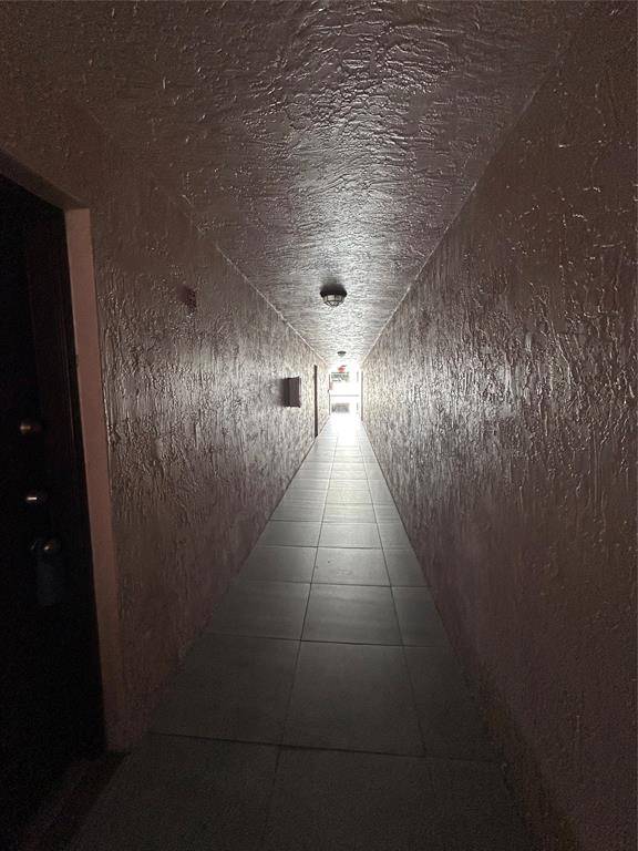 Miami, FL 33155,7040 Coral Way #501