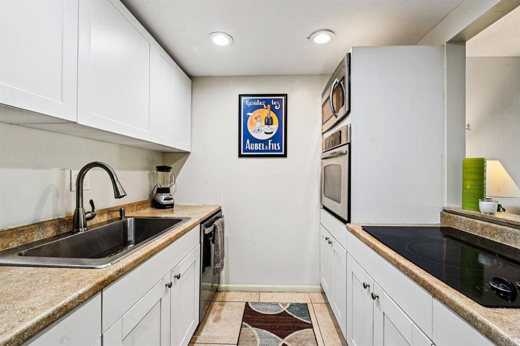 Wilton Manors, FL 33311,1901 N Andrews Ave #214