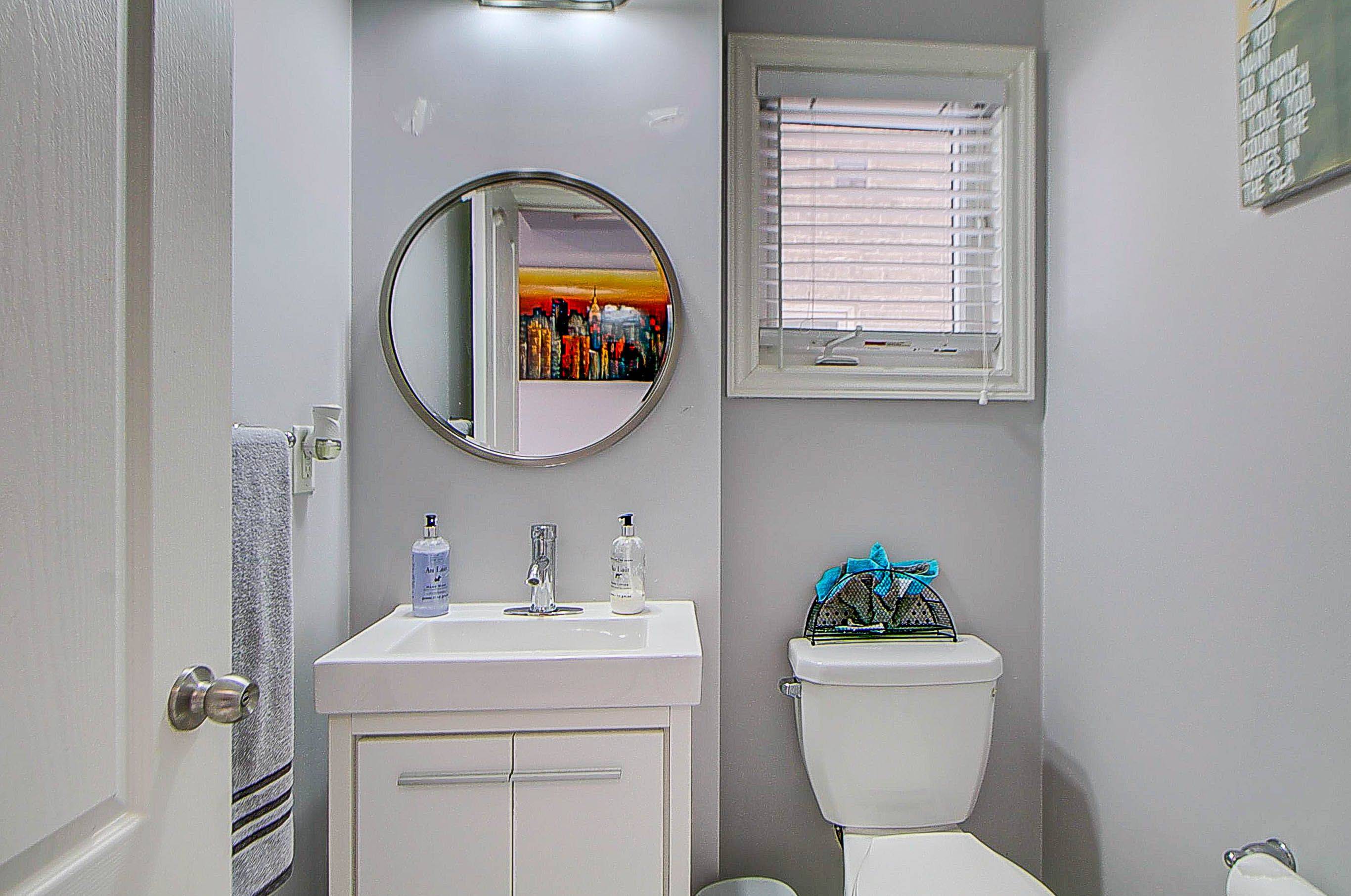 Bradford West Gwillimbury, ON L3Z 2A5,73 Wandering Glider TRL