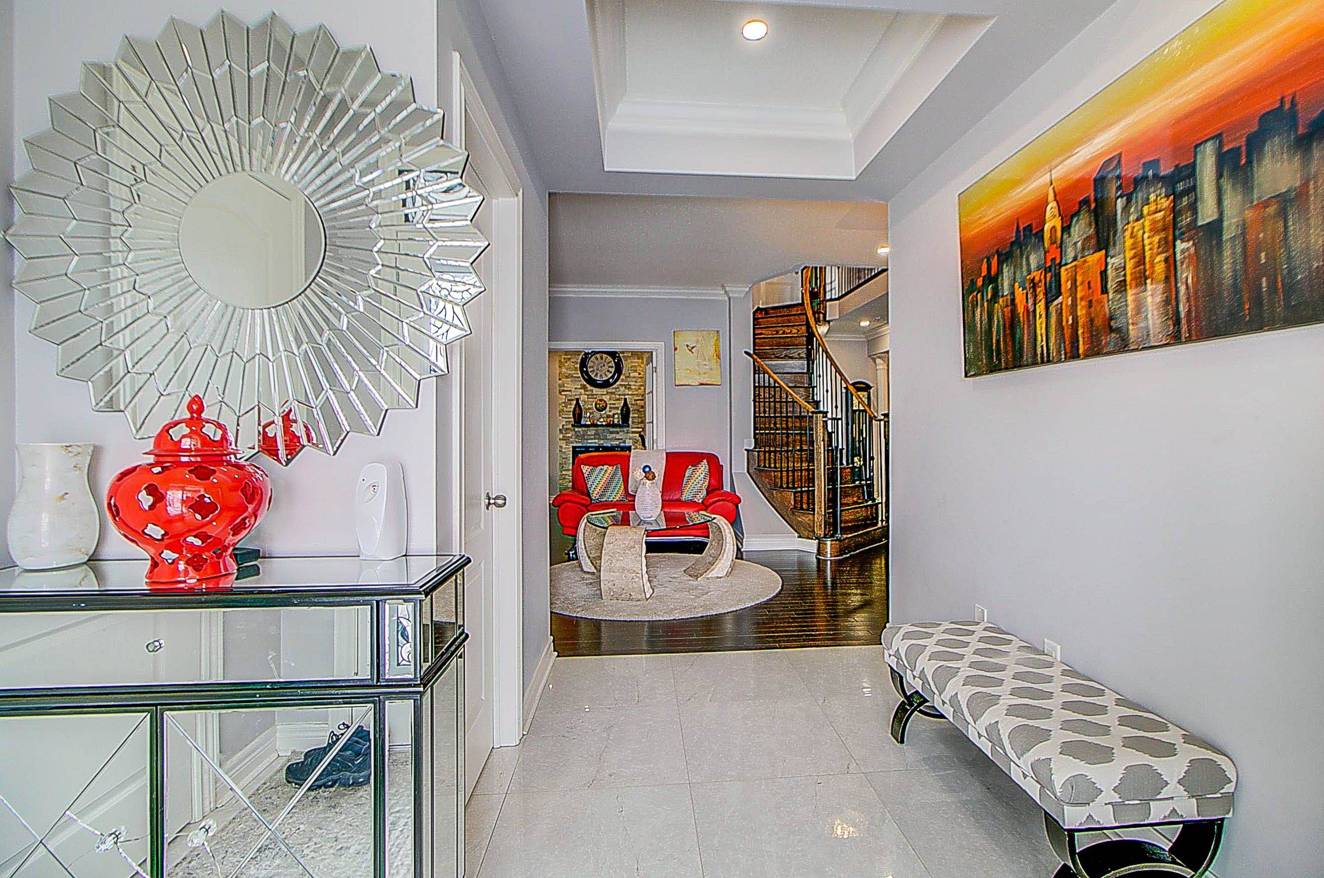 Bradford West Gwillimbury, ON L3Z 2A5,73 Wandering Glider TRL