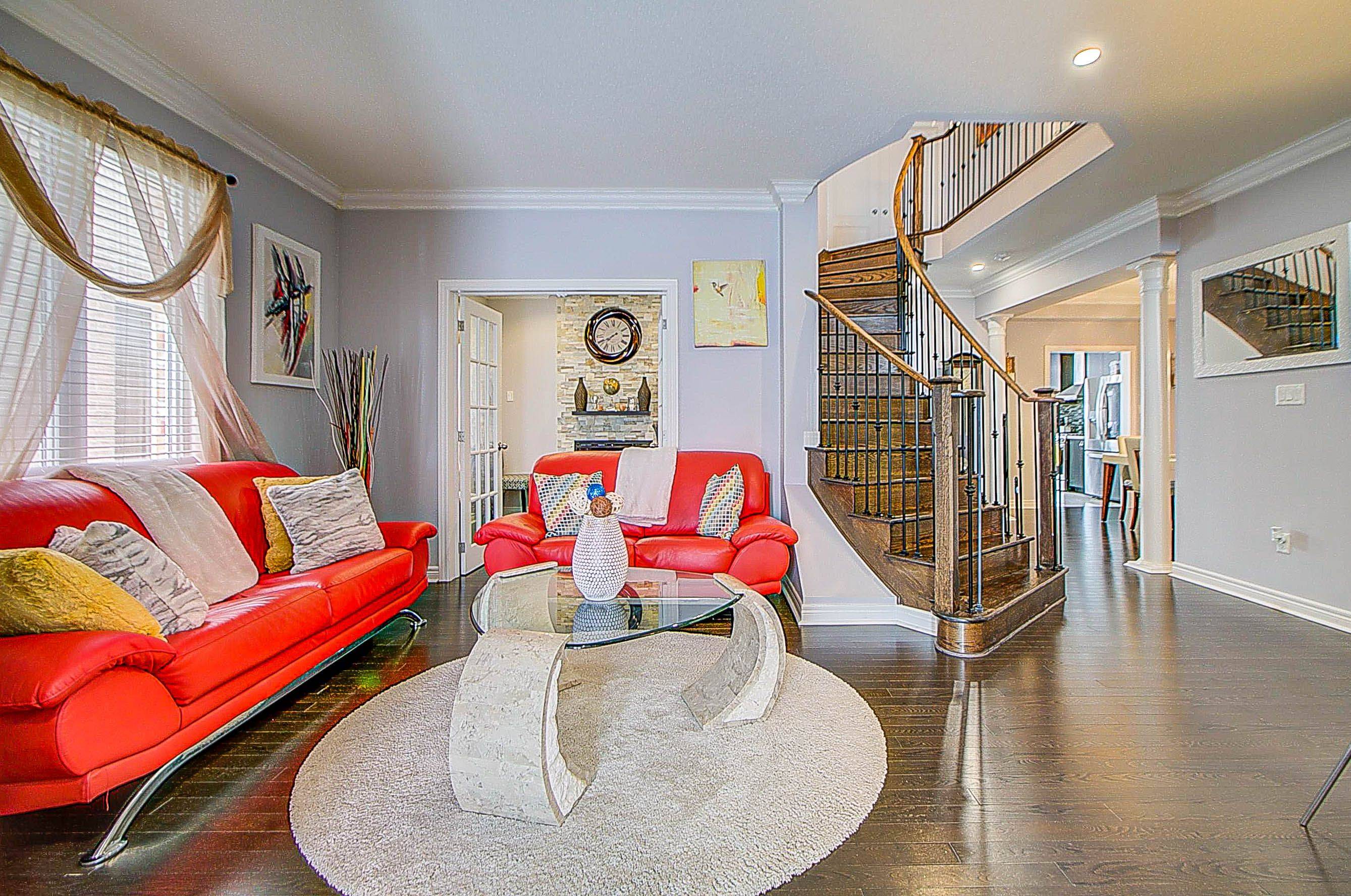 Bradford West Gwillimbury, ON L3Z 2A5,73 Wandering Glider TRL