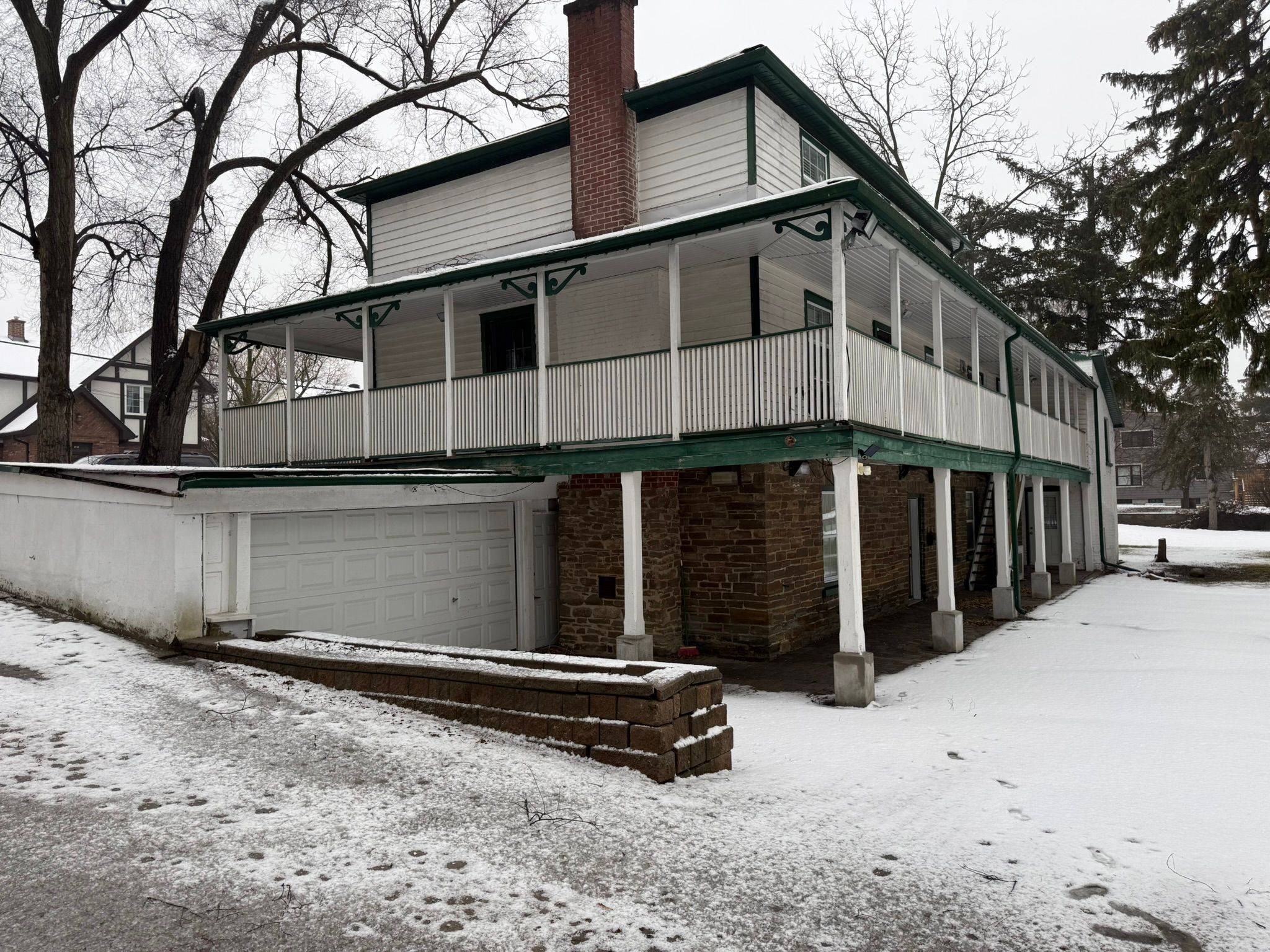 Vaughan, ON L4L 1L4,117 Clarence ST #Upper