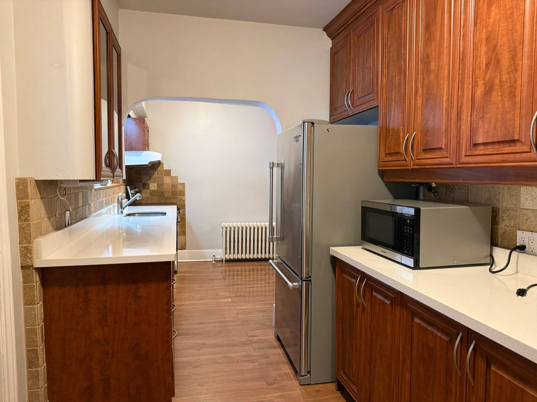 Vaughan, ON L4L 1L4,117 Clarence ST #Upper