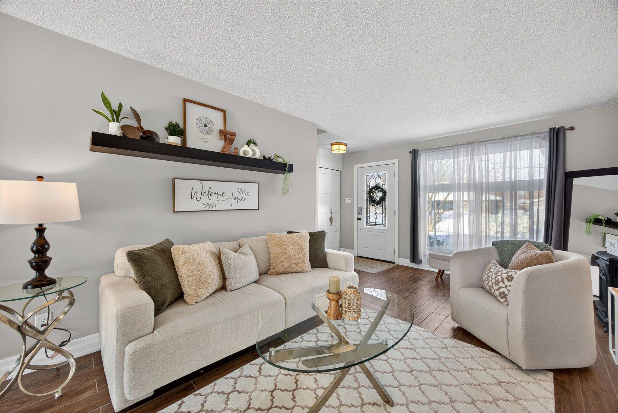 Georgina, ON L4P 3A6,291 Annshiela DR