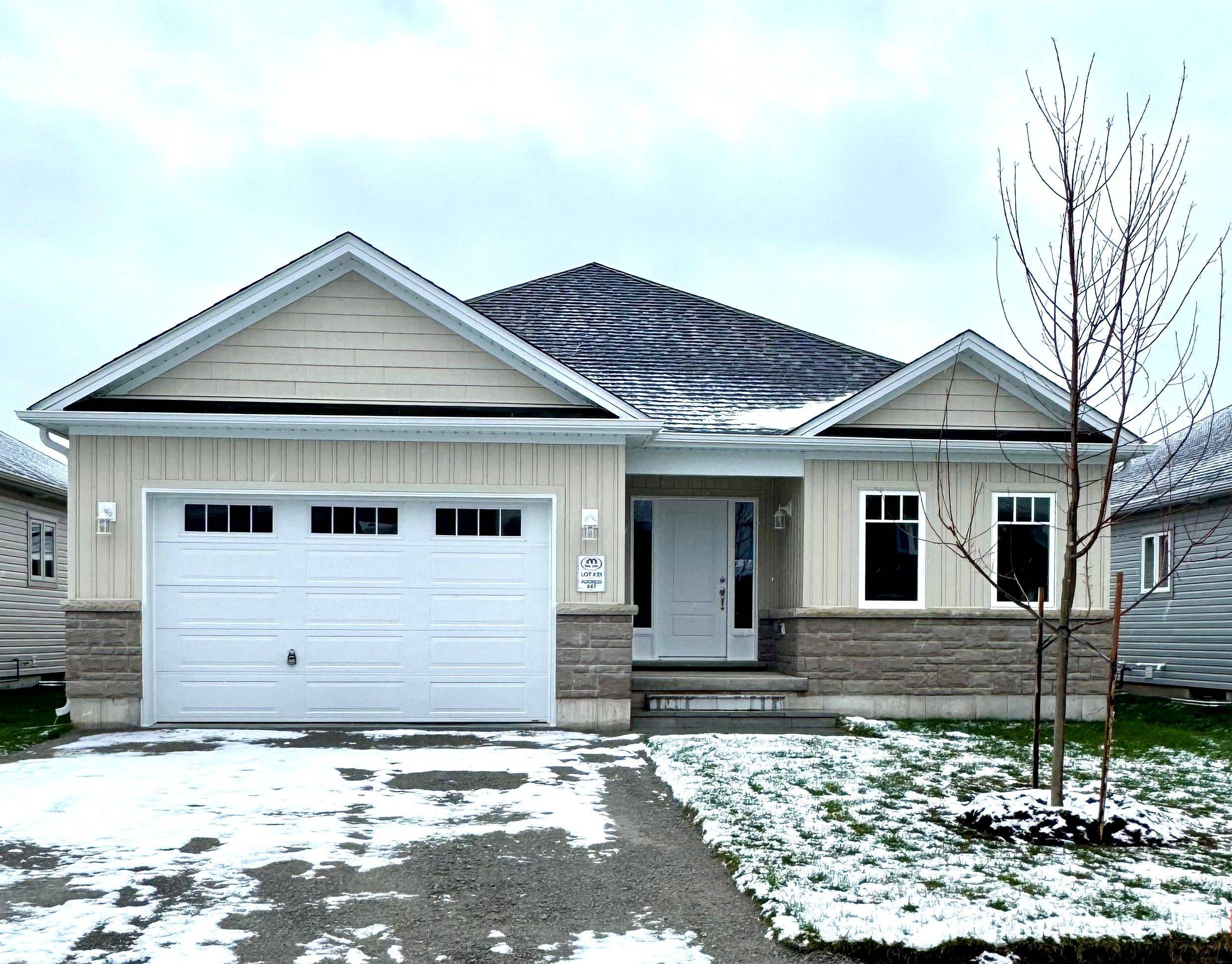 Severn, ON L0K 1E0,47 Harold AVE