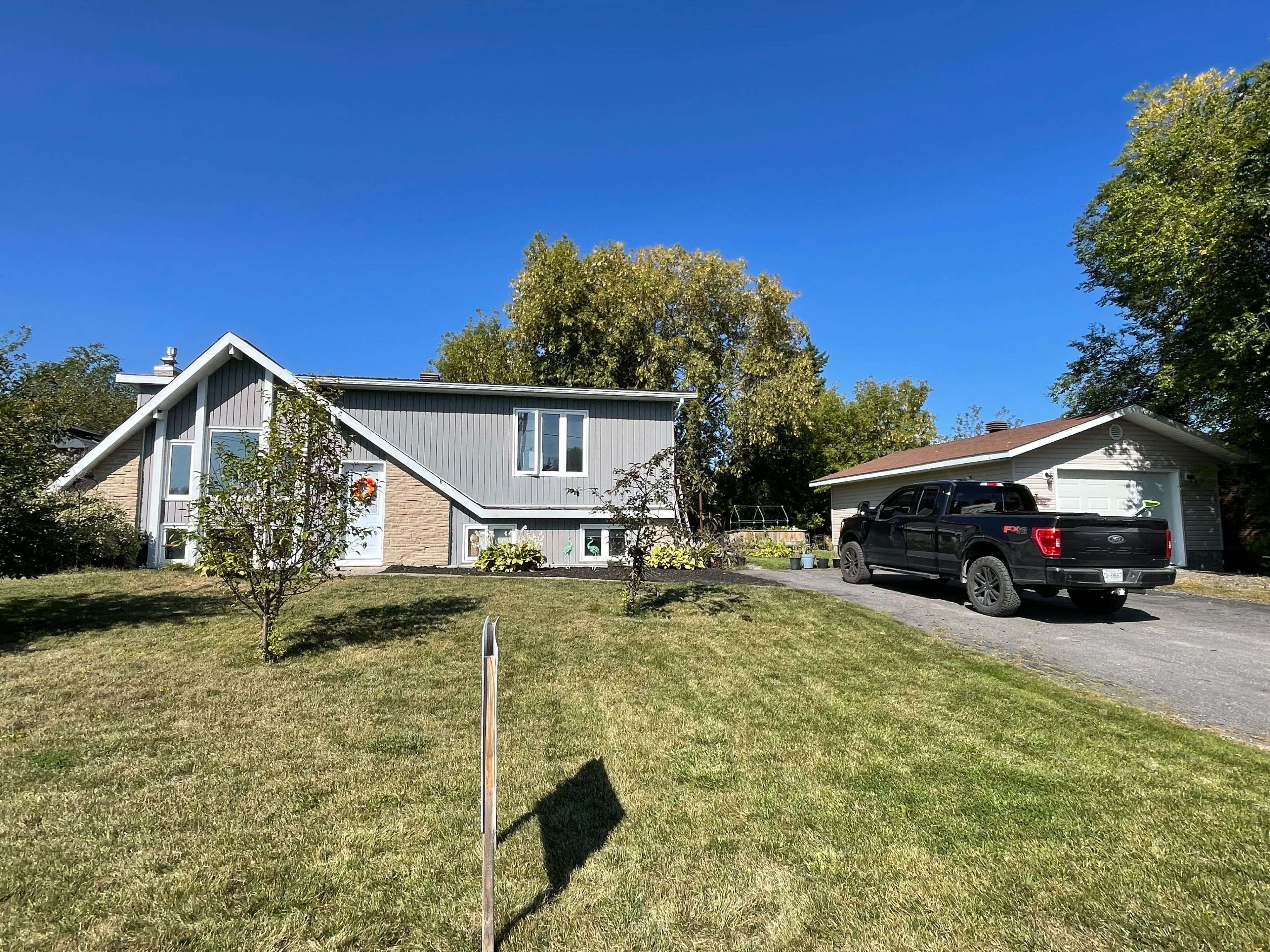 Temiskaming Shores, ON P0J 1P0,267 Rondeau ST