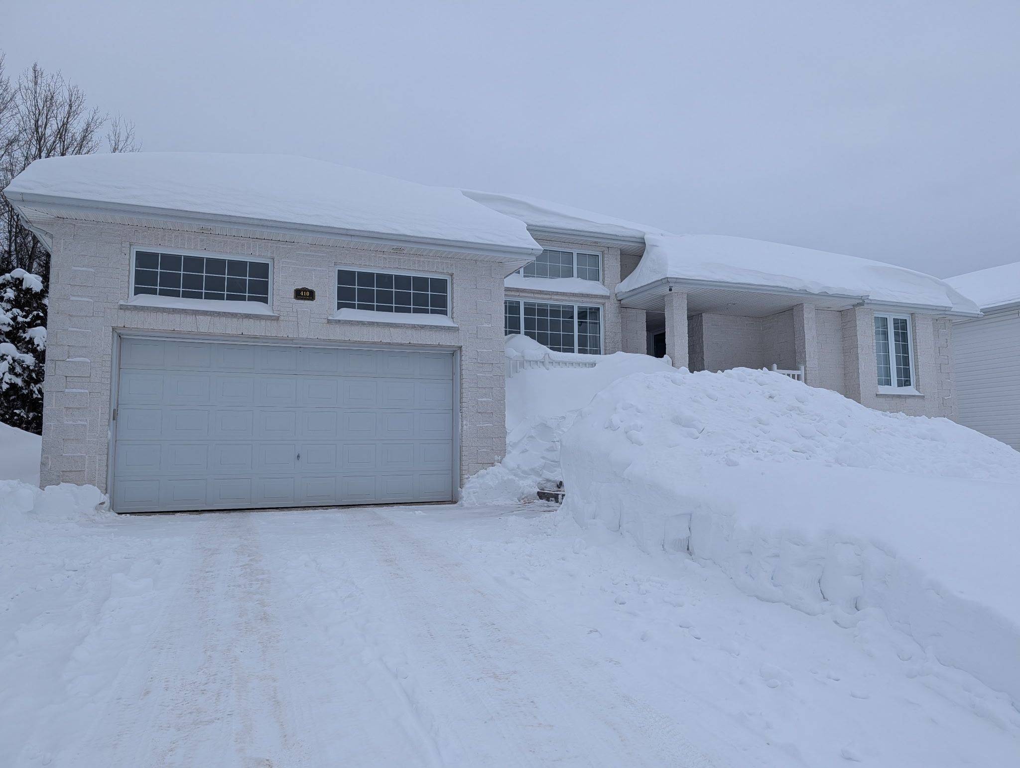 Timmins, ON P4R 1M6,410 Bonaventure DR