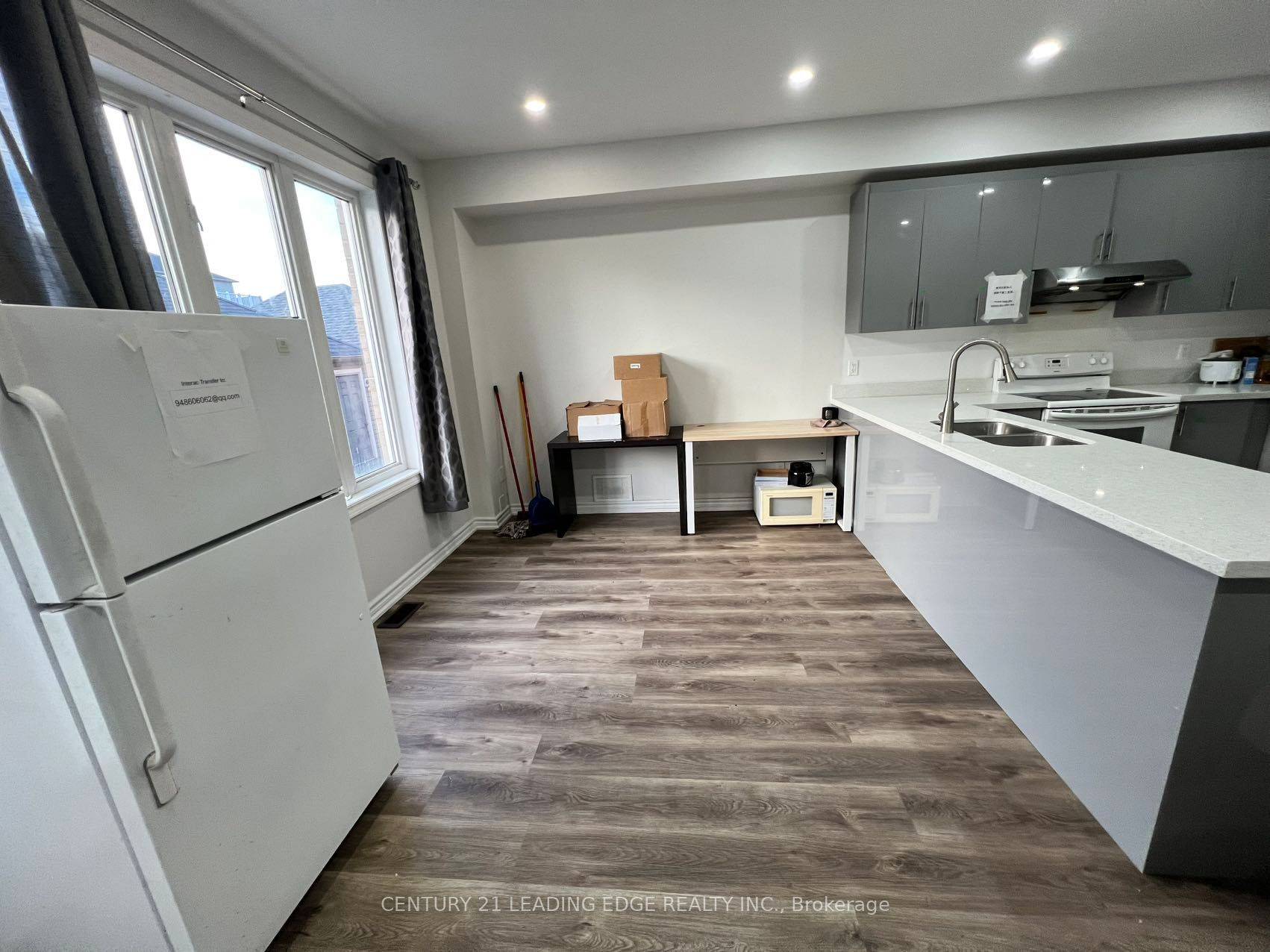 Toronto W05, ON M3J 0C9,82 Leitch AVE