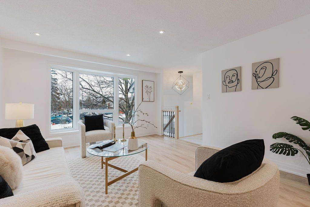 Brampton, ON L6Z 1H5,11 Bay Crest DR