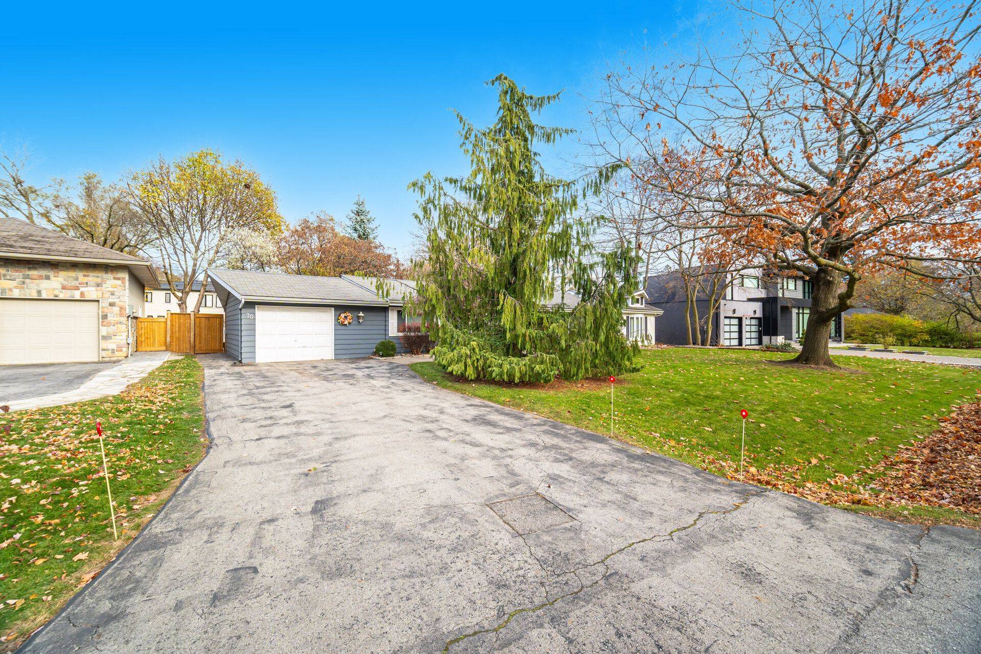 Oakville, ON L6H 1A8,70 Germorda DR