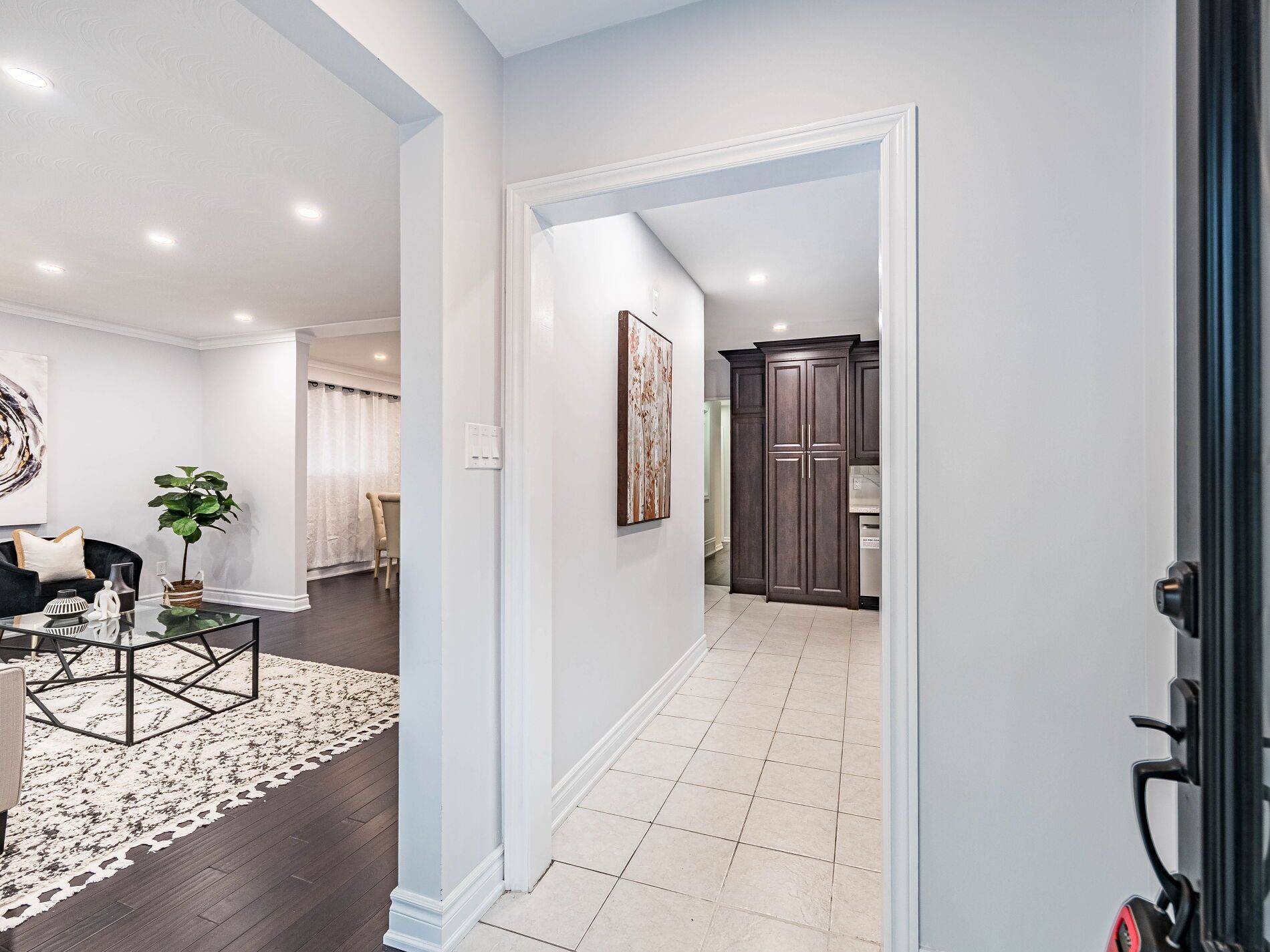 Brampton, ON L6Y 1R8,179 Elizabeth ST S