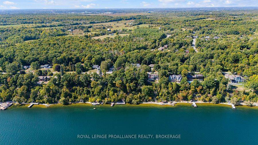 Kingston, ON K7L 4V1,40 Riverside DR