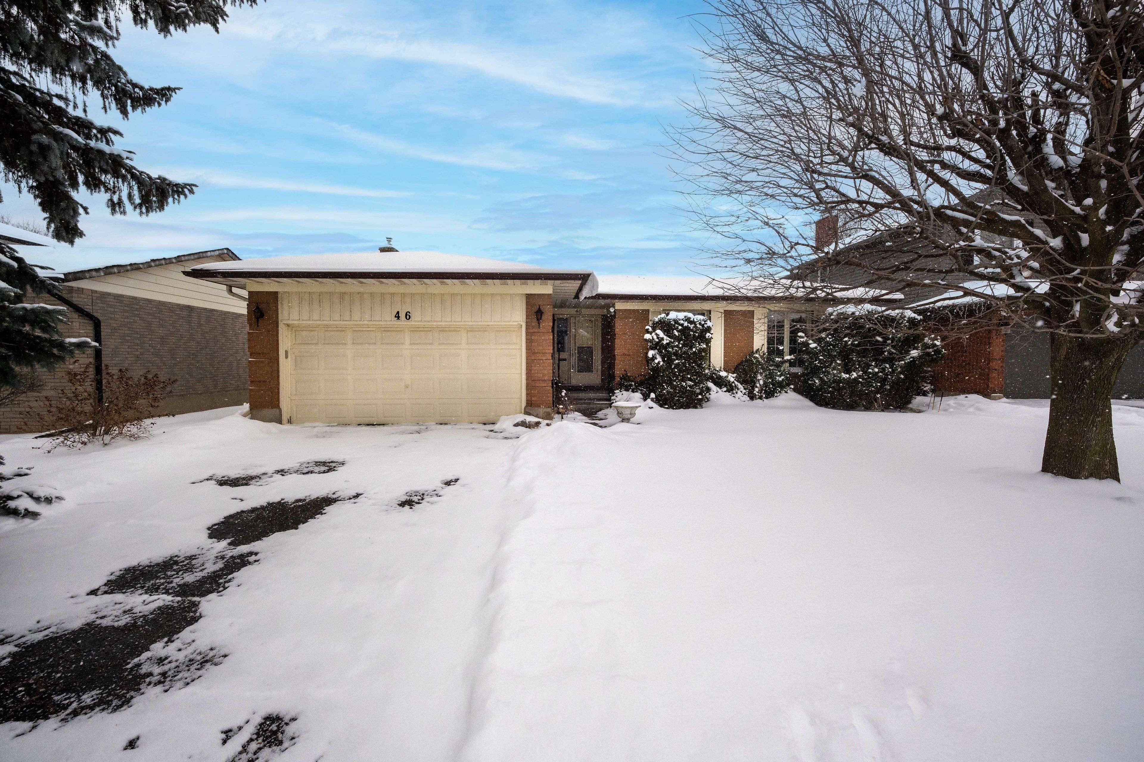 Cambridge, ON N1S 4L6,46 Esther AVE