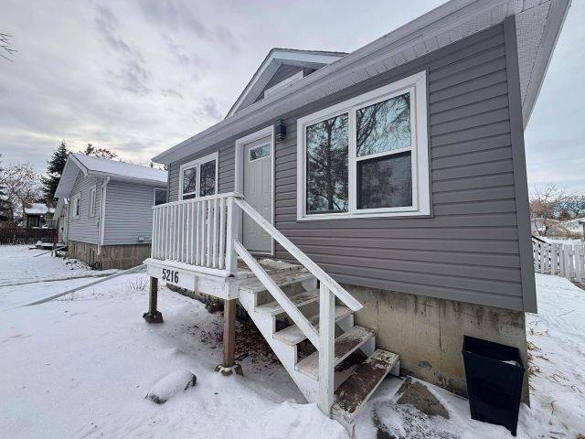 Out Of Area, AB T4V 1B7,5216 43 ST