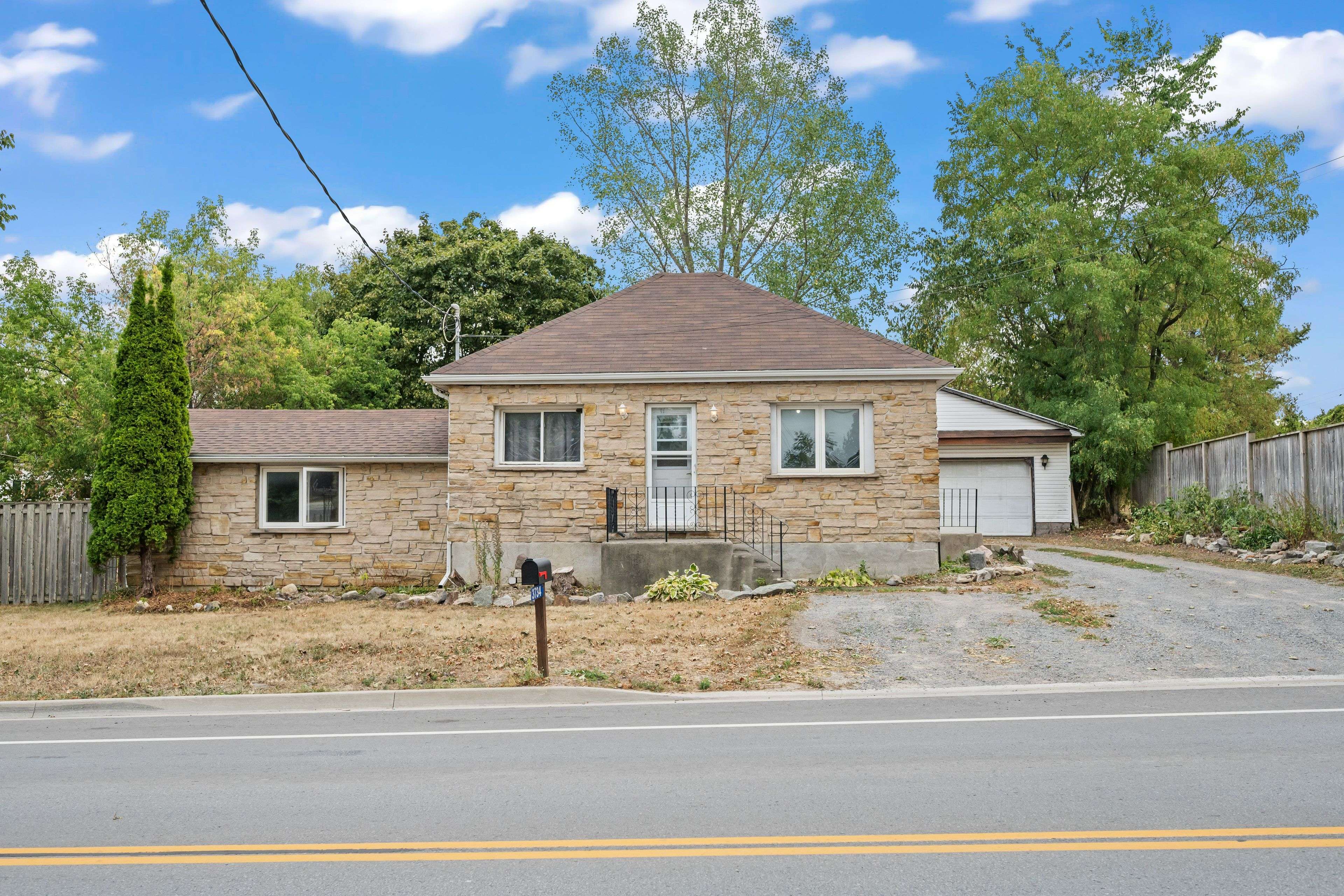 Frontenac, ON K0H 1X0,3734 Battersea RD