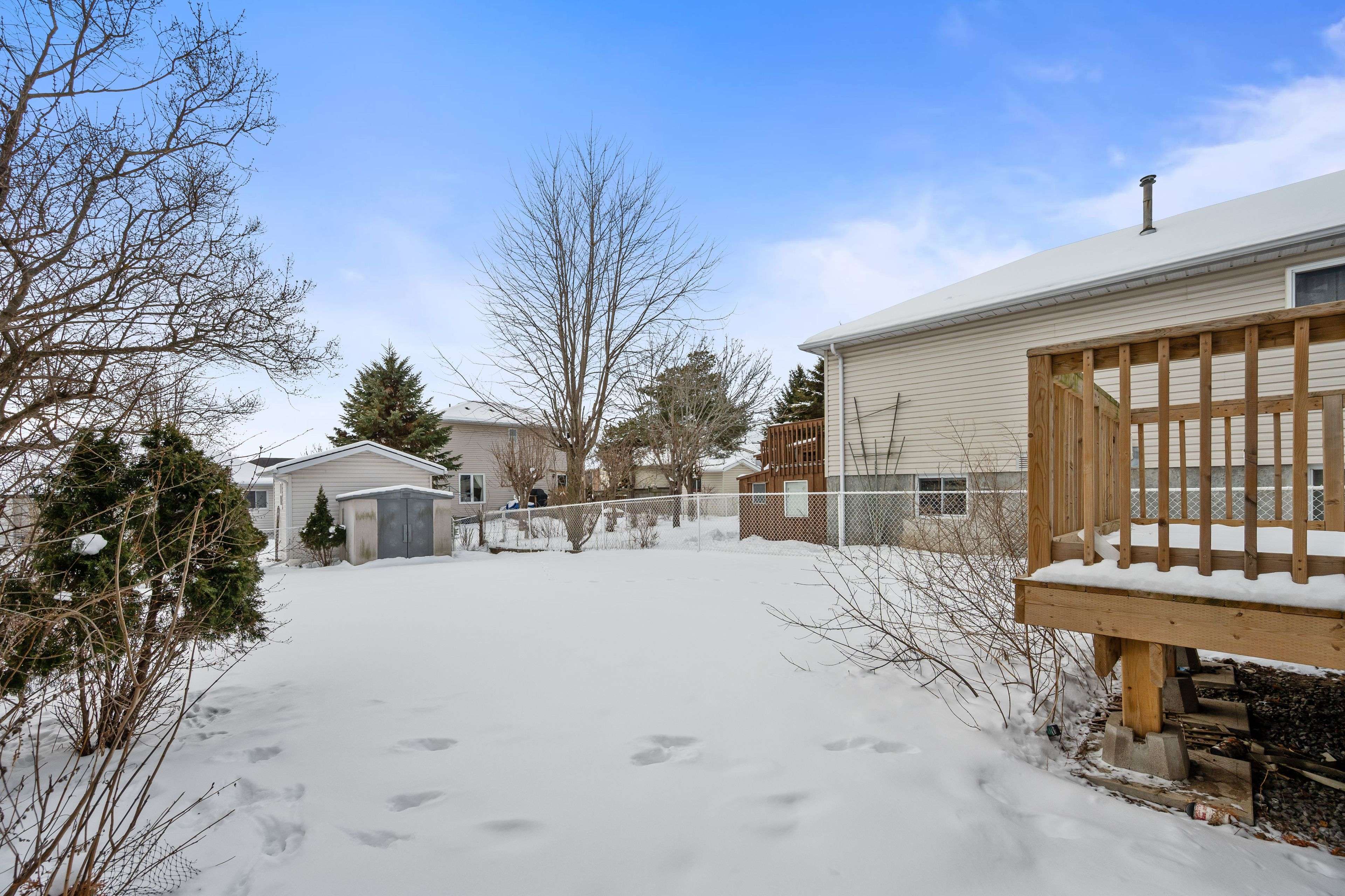 Kingston, ON K7M 8W9,459 Grandtrunk AVE