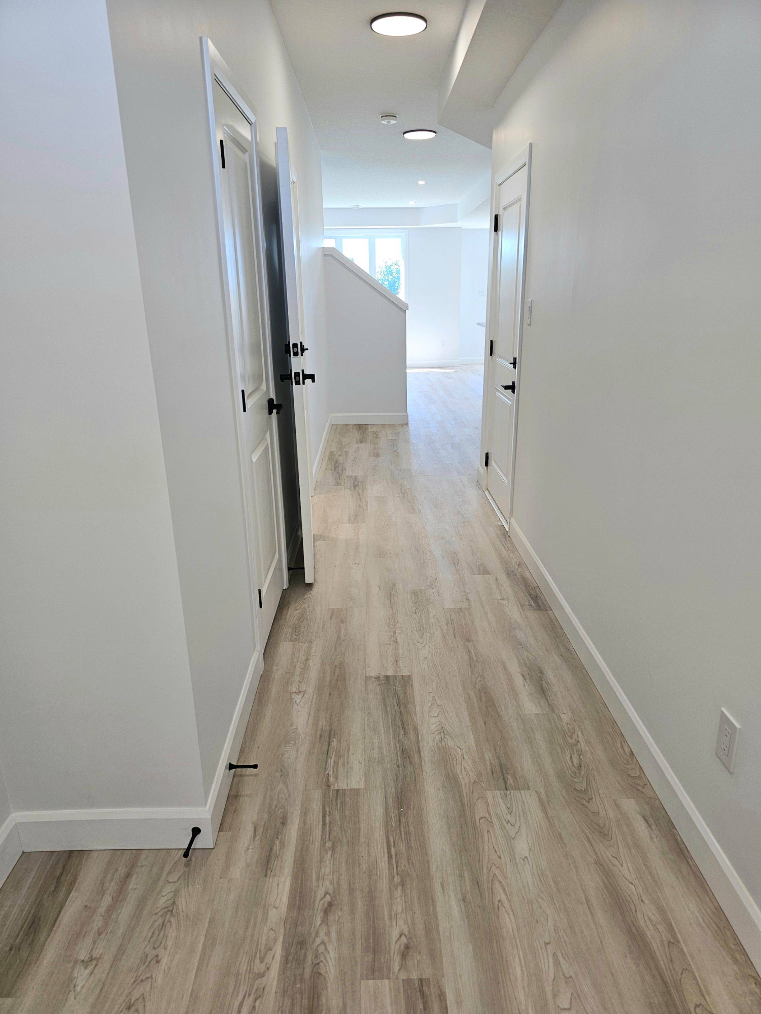 London South, ON N6M 0M1,1151 Hobbs DR #Upper