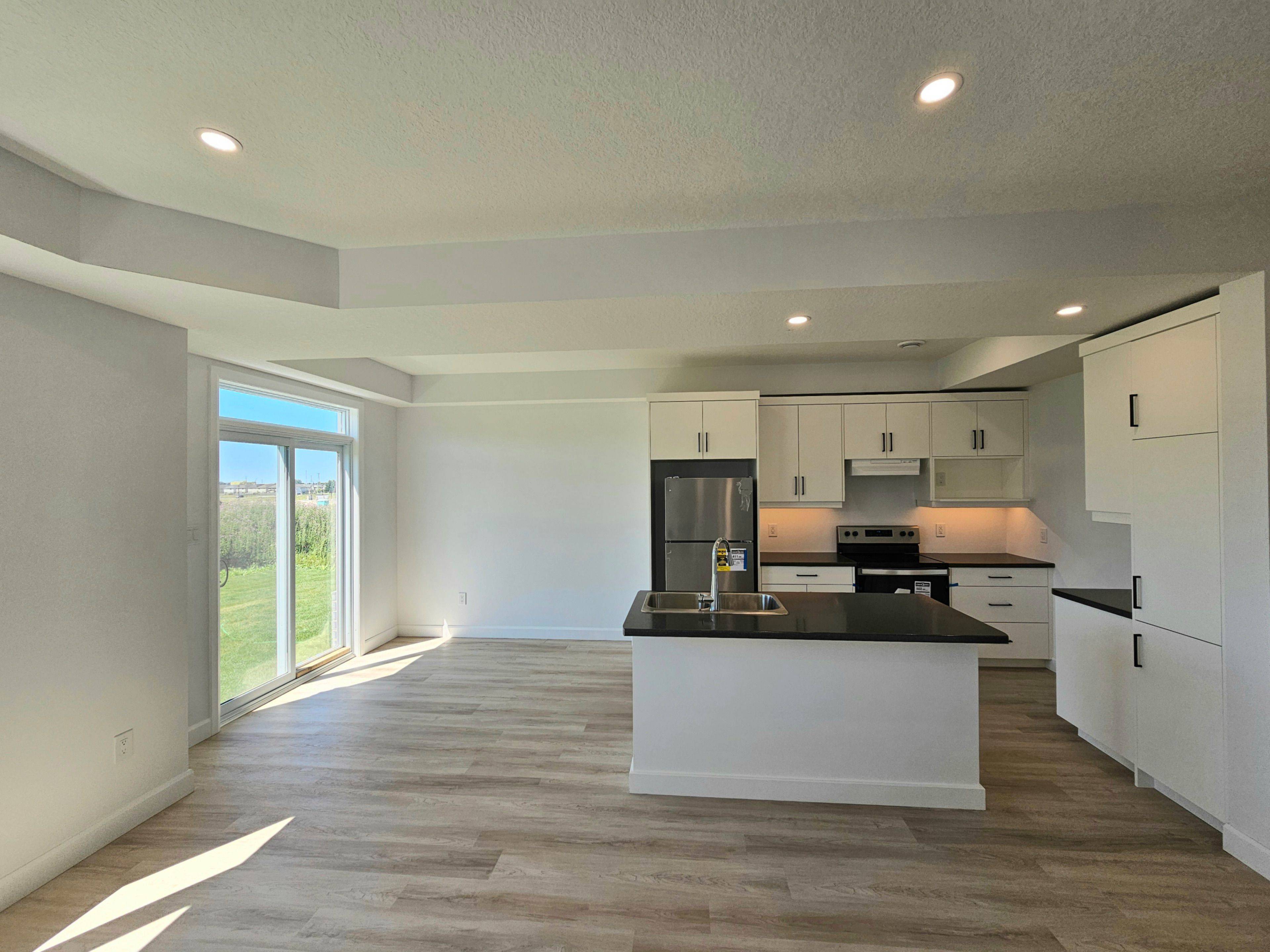 London South, ON N6M 0M1,1151 Hobbs DR #Upper