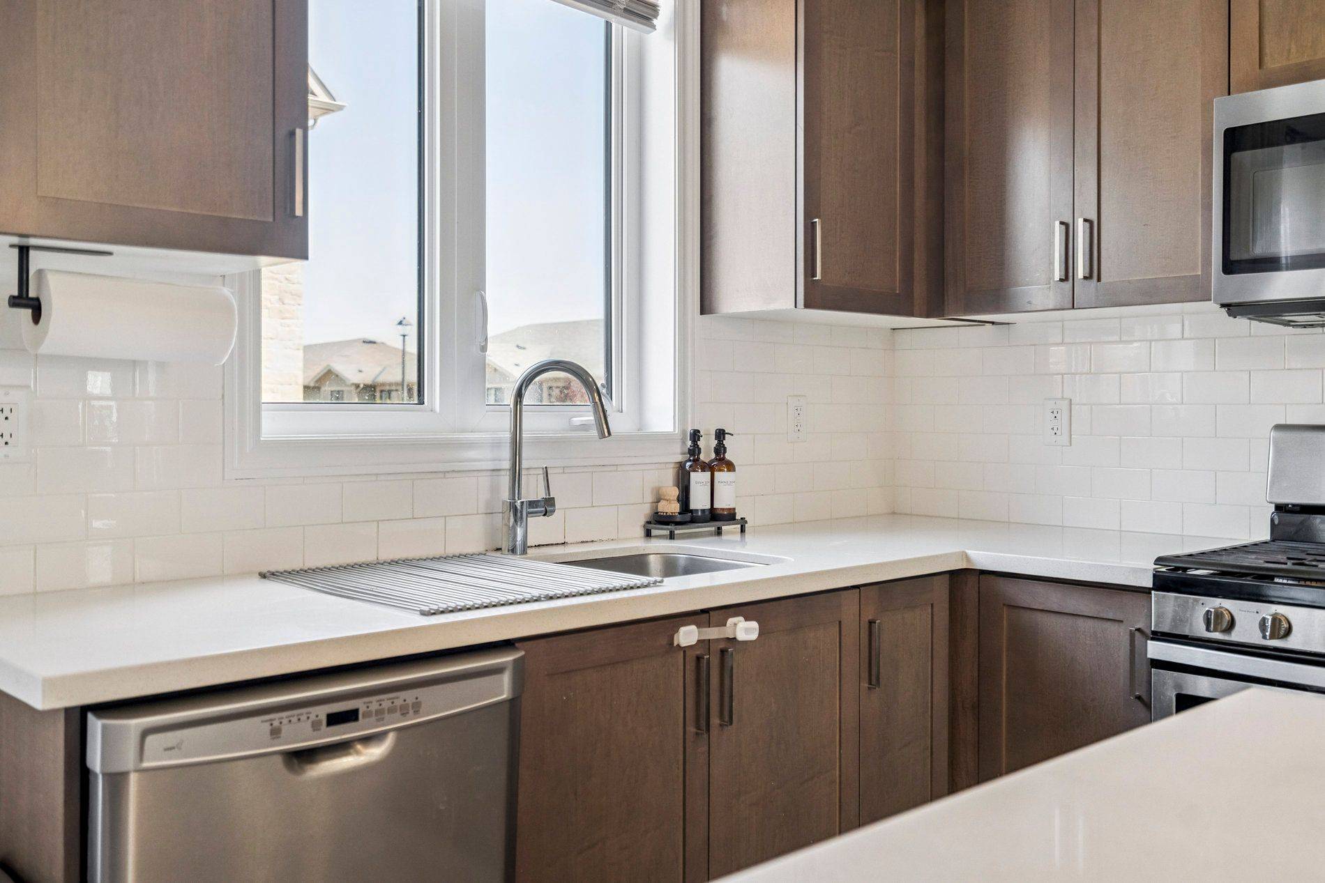 Hamilton, ON L0R 1P0,1890 RYMAL RD #130