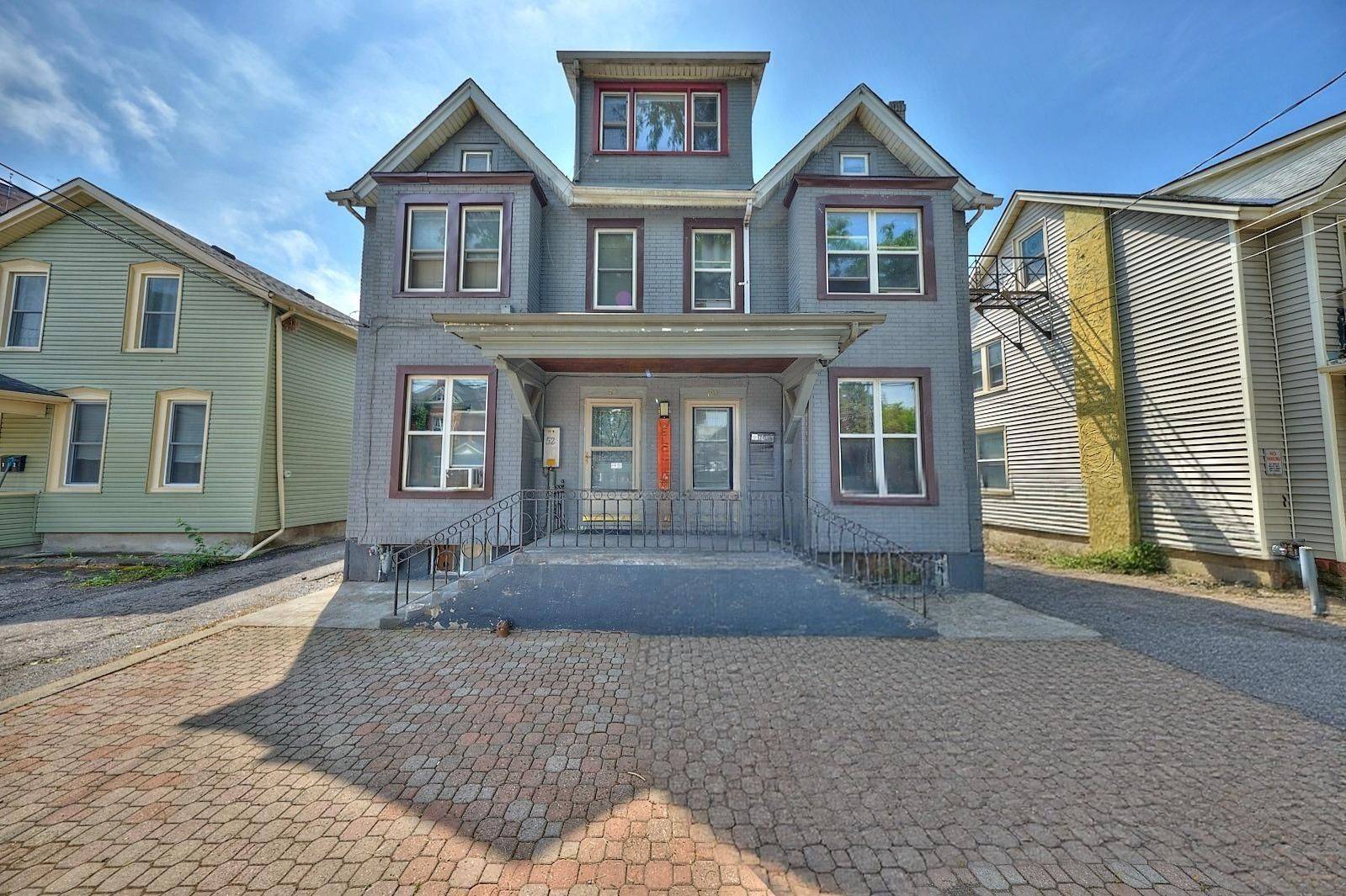 St. Catharines, ON L2R 2M5,50 Welland AVE