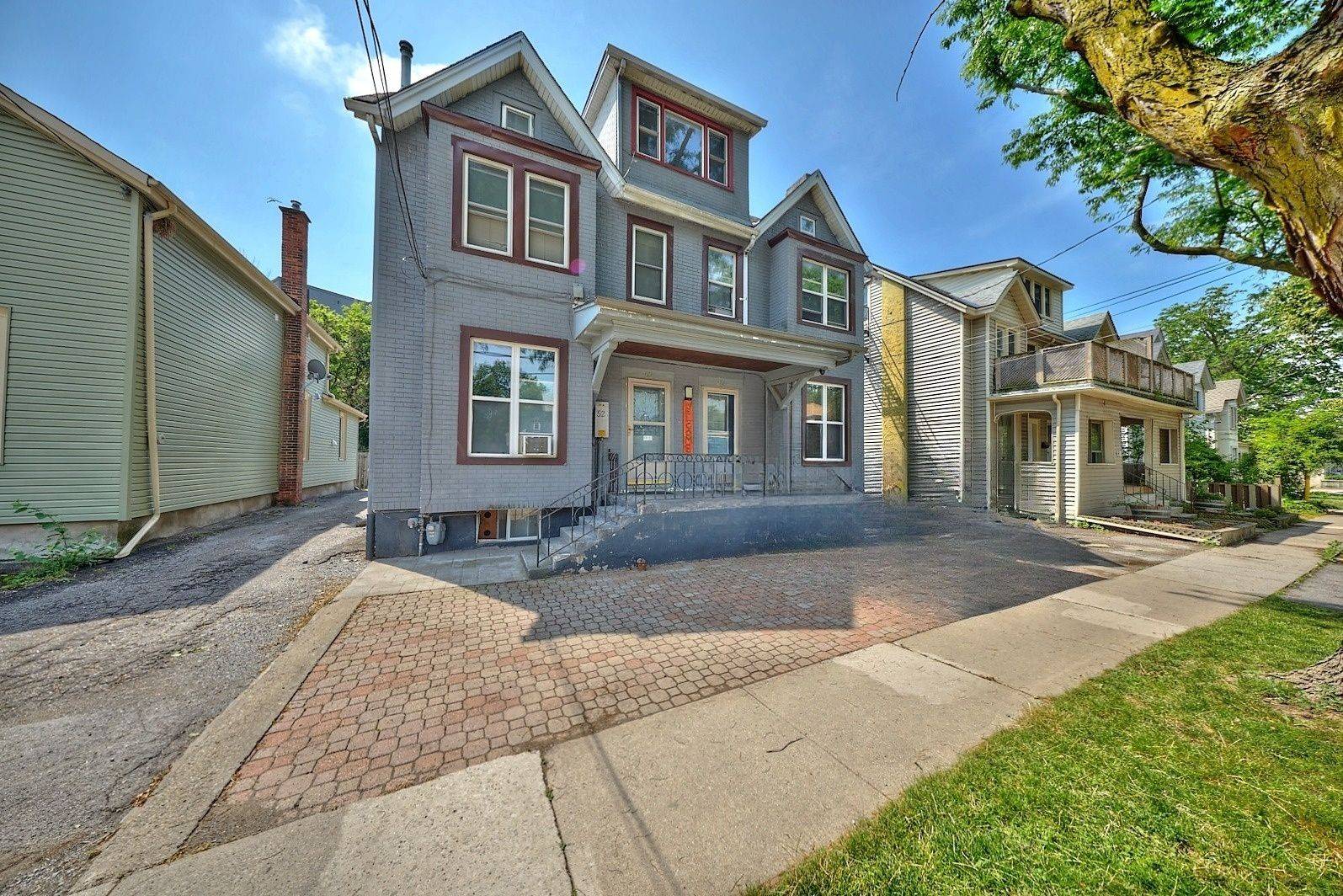 St. Catharines, ON L2R 2M5,50 Welland AVE