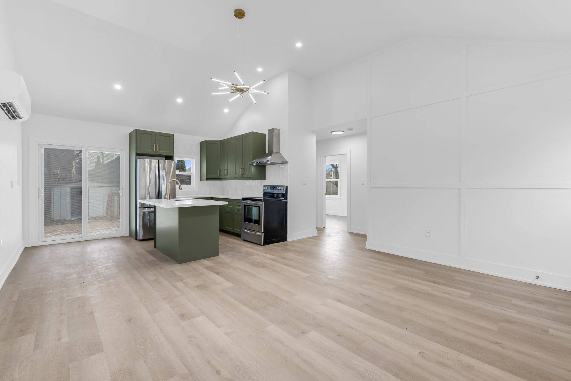 St. Catharines, ON L2R 1T1,82 Grass AVE