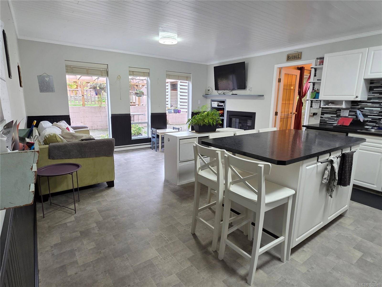 Campbell River, BC V9W 7M3,824 Springbok Rd