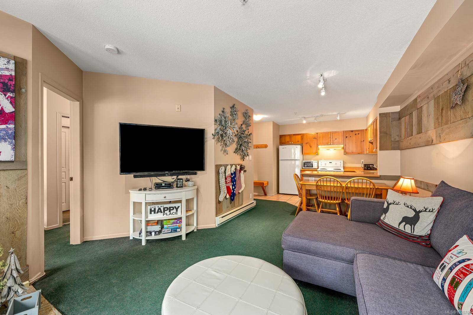 Courtenay, BC V9J 1L0,1290 Alpine Rd #109