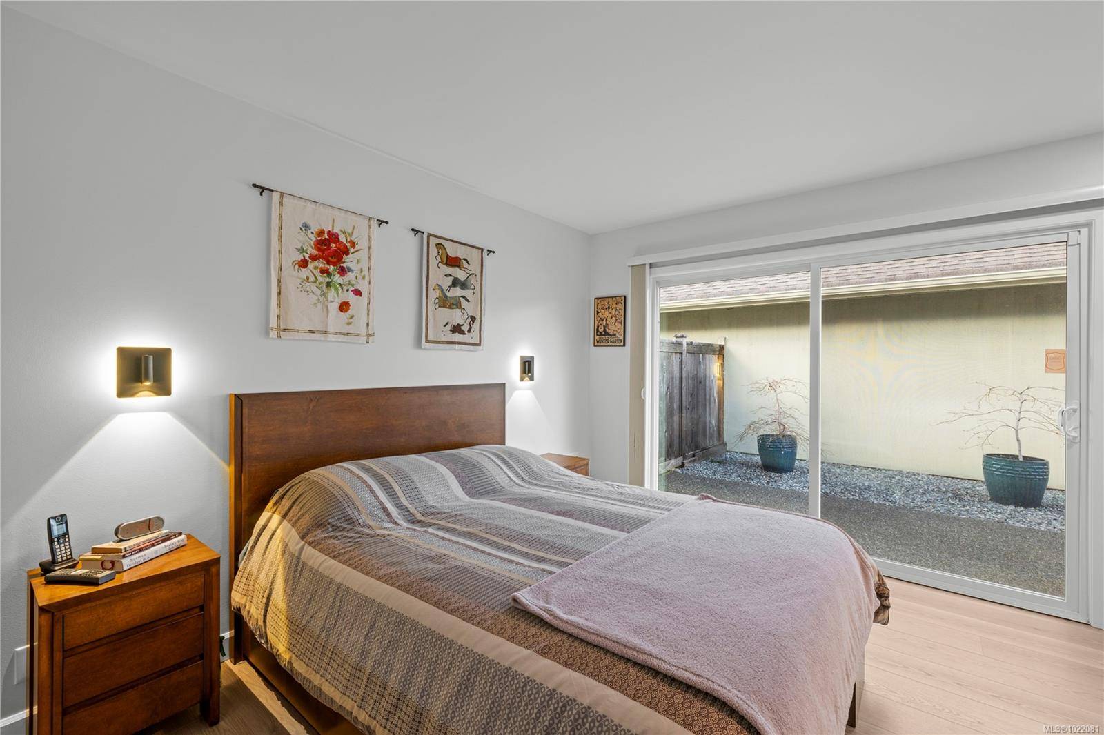 Qualicum Beach, BC V9K 1N9,800 Primrose St #8