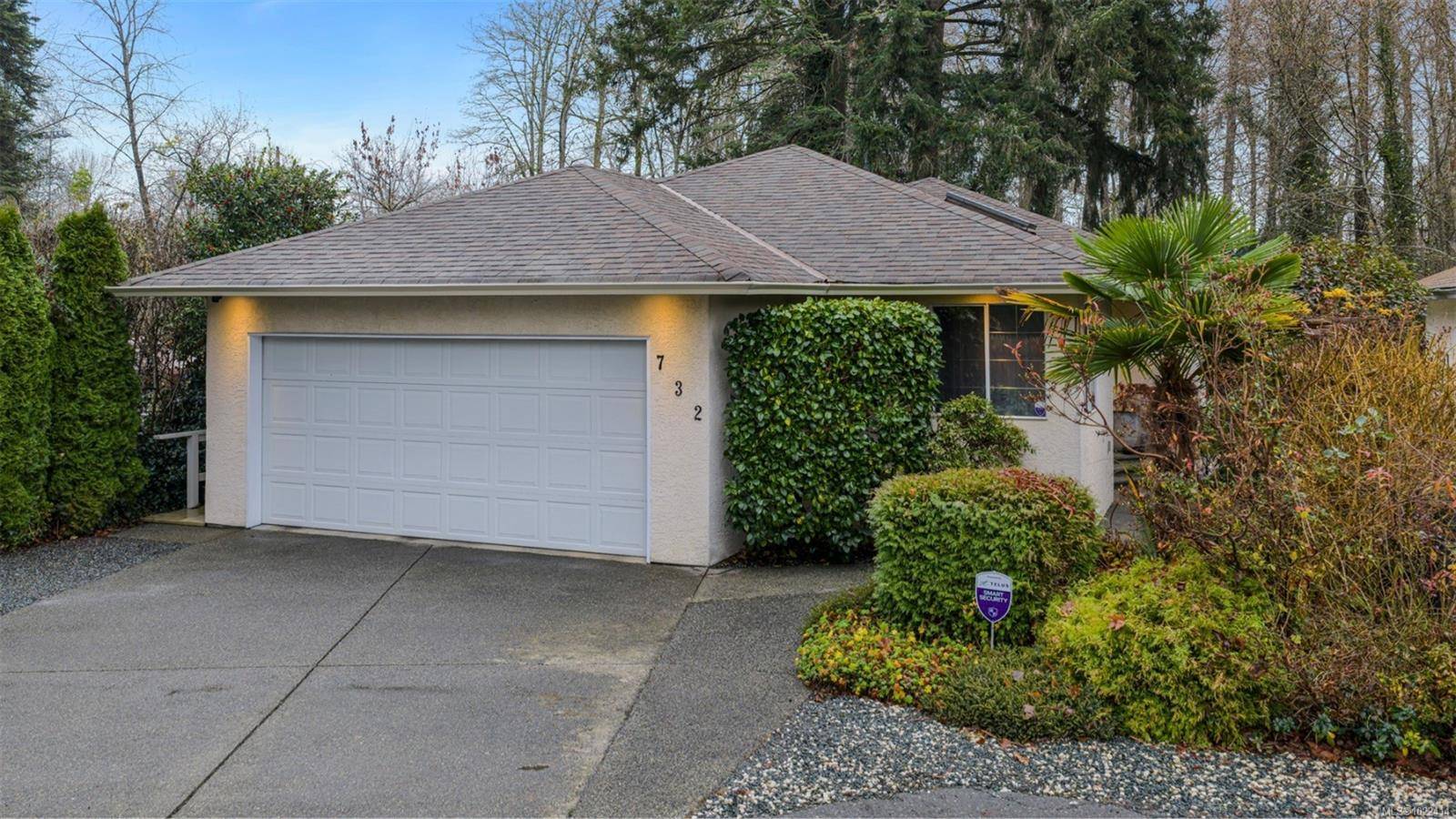 Duncan, BC V9L 2J5,732 Park Pl