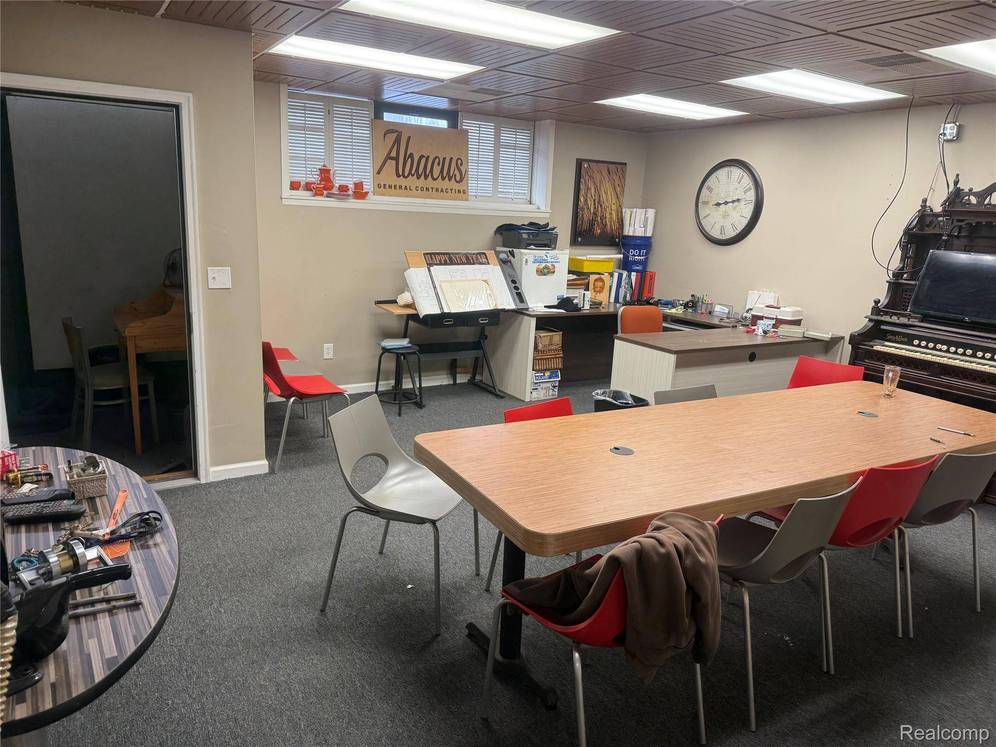 Detroit, MI 48205,18430 Morang DR