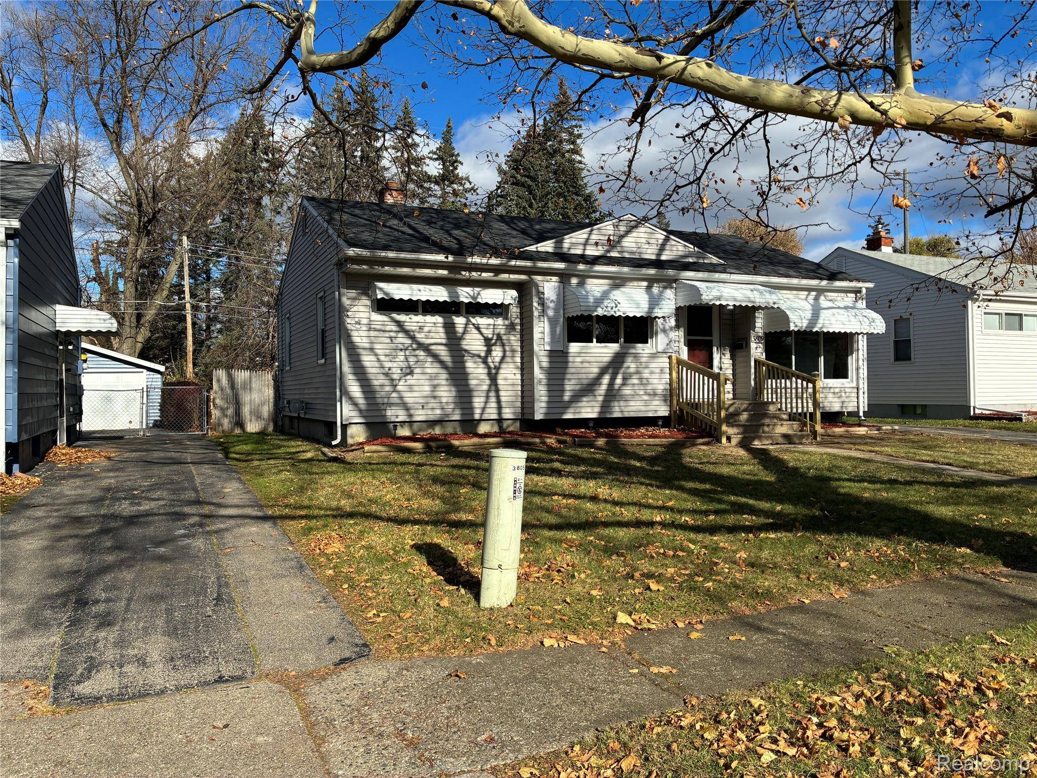 Flint, MI 48506,3809 Delaware AVE