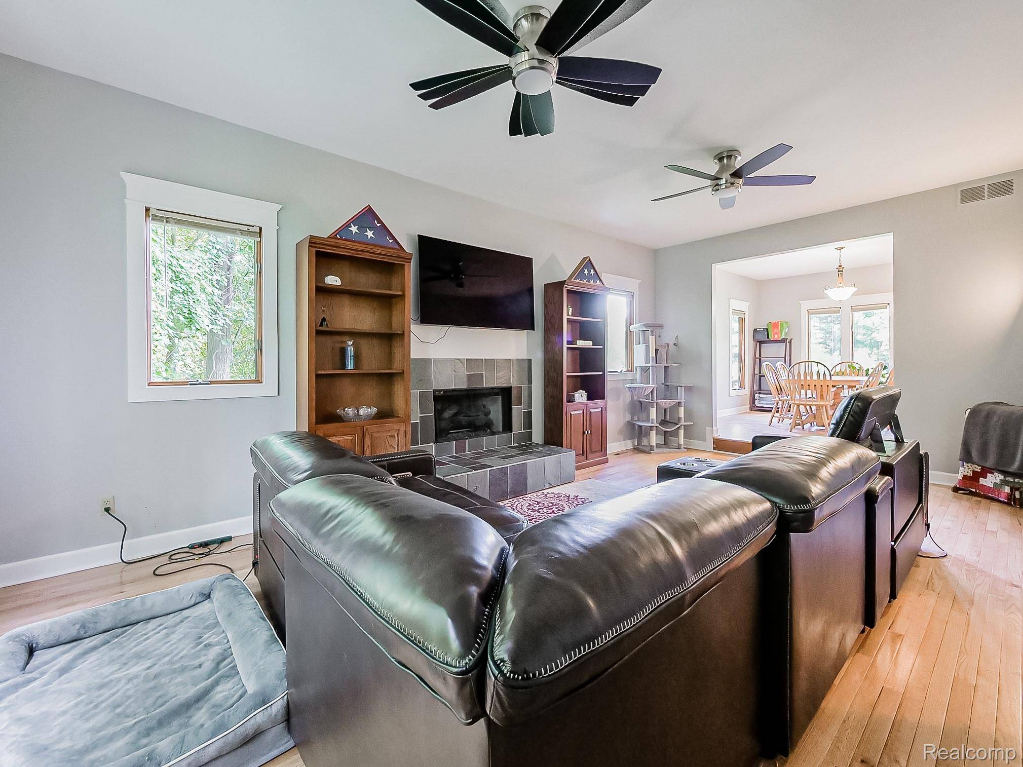 Howell, MI 48855,8880 Hidden Lake DR