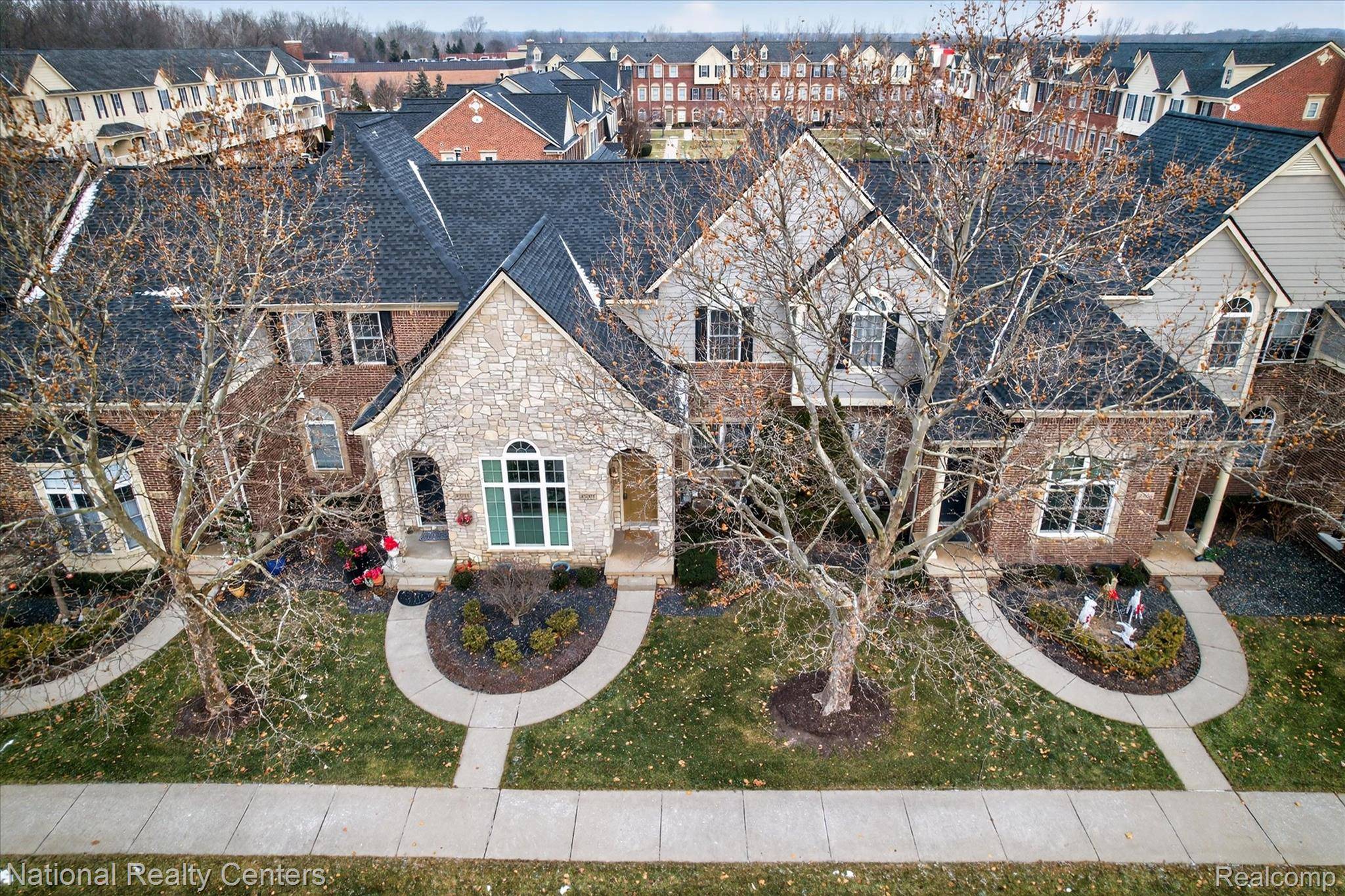 Canton, MI 48187,45707 N STONEWOOD RD