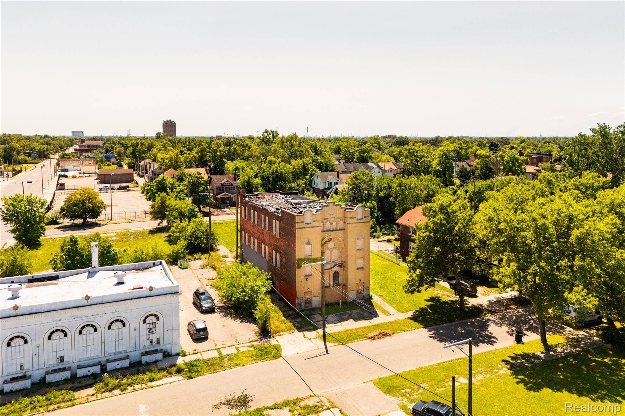 Detroit, MI 48206,2627 BLAINE ST