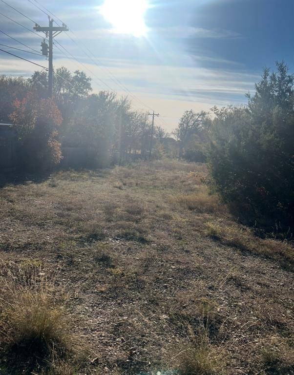 Granbury, TX 76048,2605 S Oak Trail