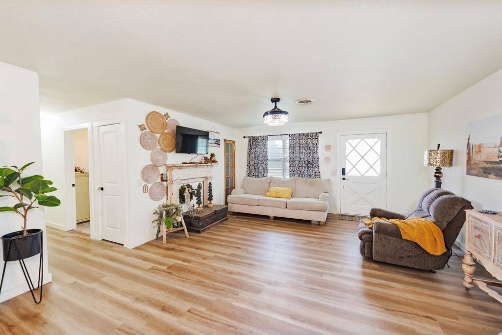 Bowie, TX 76230,7590 Fm 1758