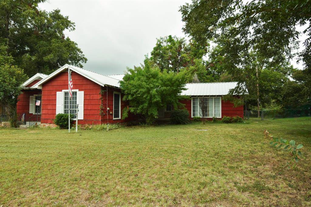 Rising Star, TX 76471,510 S Main