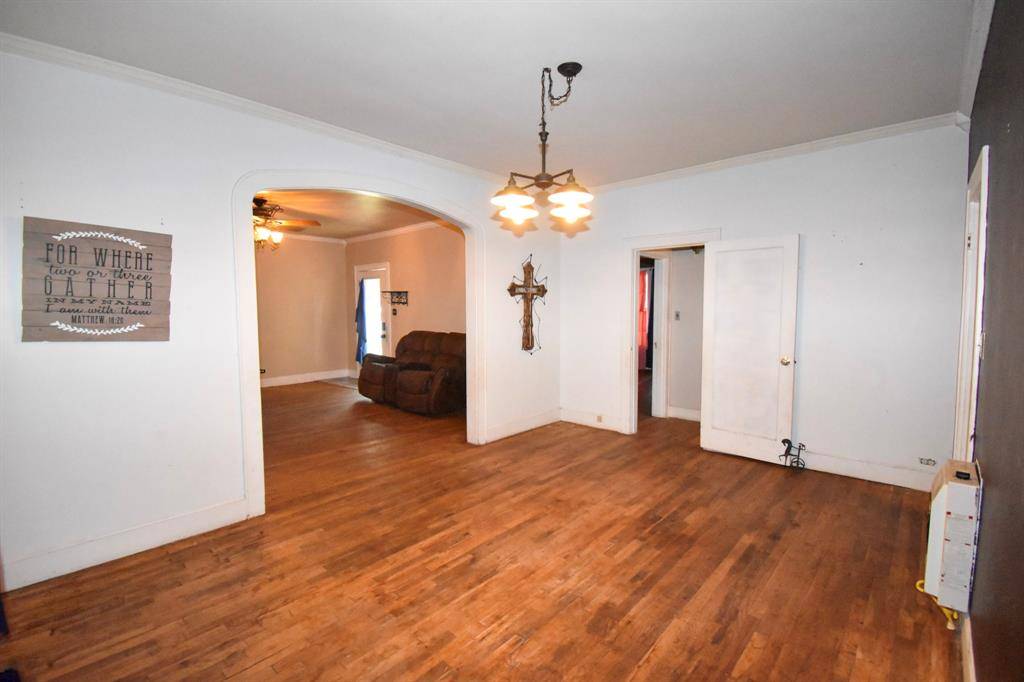 Rising Star, TX 76471,510 S Main