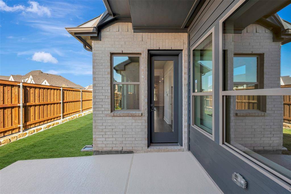 Fort Worth, TX 76008,2204 Rolling Oaks Drive